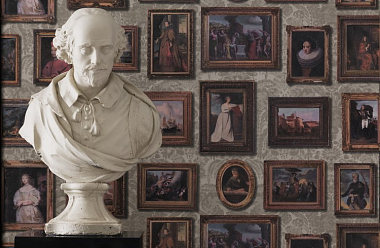 Дизайнерские обои Andrew Martin теперь есть в наличии